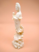 GuanYin met kind - Bodhisattva 18cm.