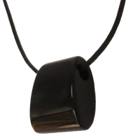 Onyx hanger